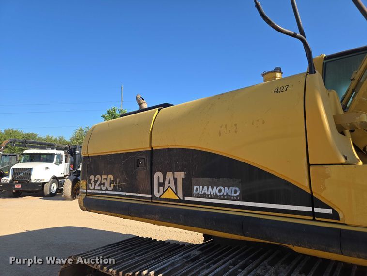 image for item EU3885 2005 Caterpillar 325CL excavator