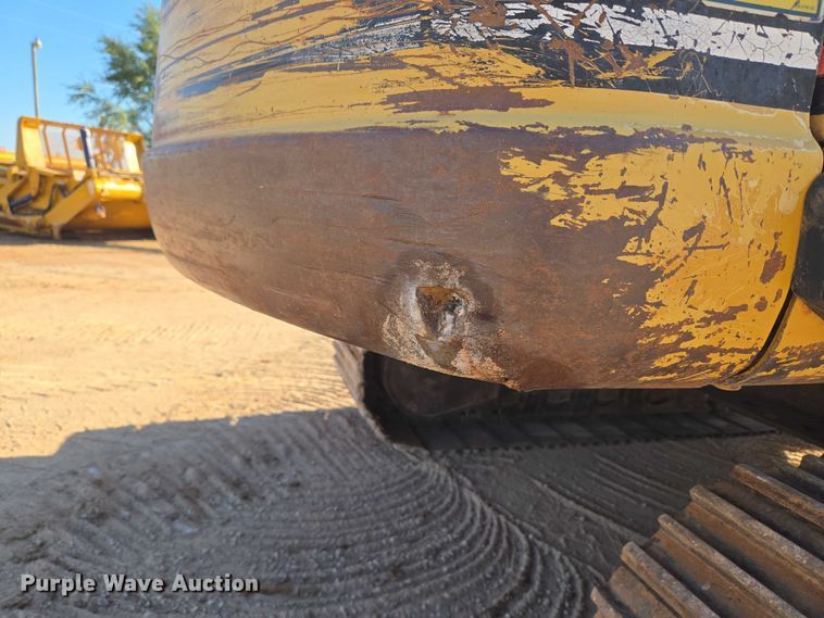 image for item EU3885 2005 Caterpillar 325CL excavator