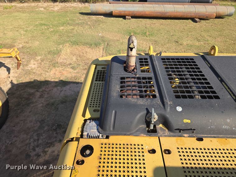 image for item EU3885 2005 Caterpillar 325CL excavator