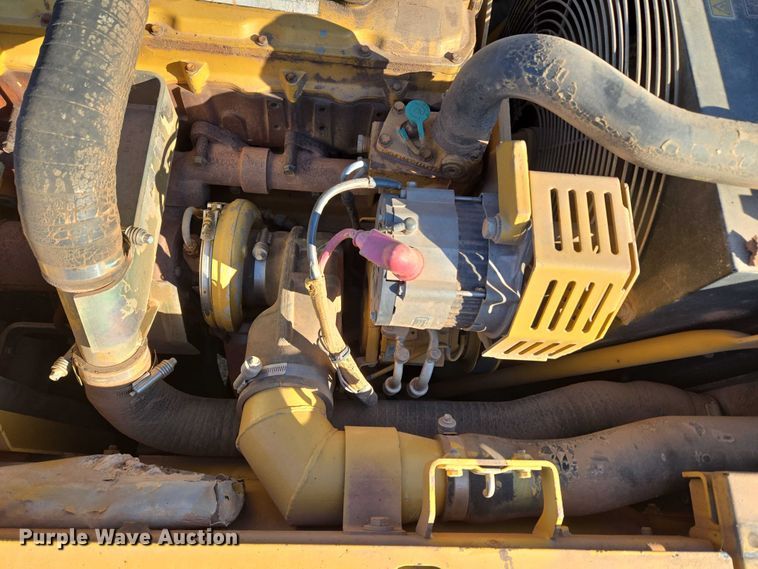 image for item EU3885 2005 Caterpillar 325CL excavator