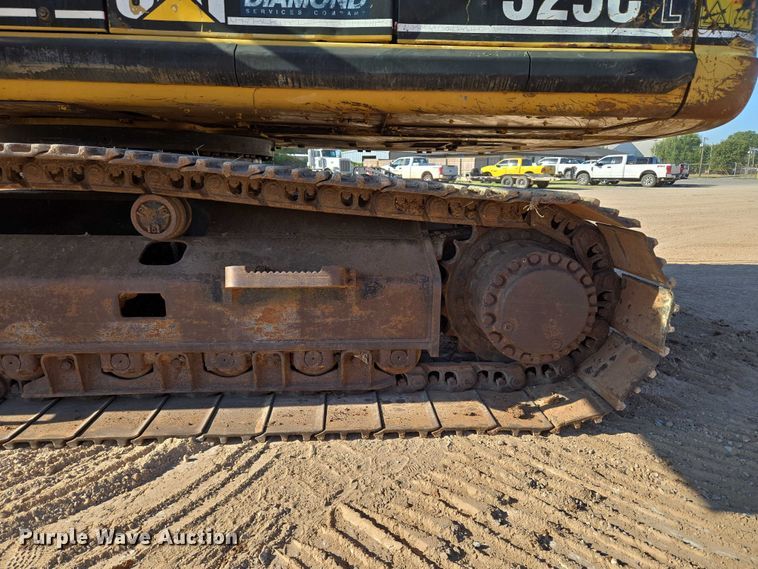 image for item EU3885 2005 Caterpillar 325CL excavator