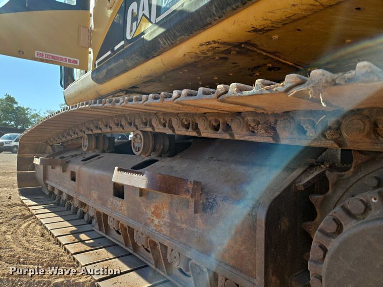 image for item EU3885 2005 Caterpillar 325CL excavator