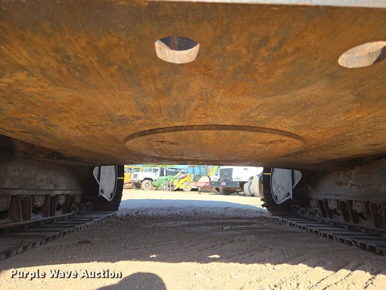 image for item EU3885 2005 Caterpillar 325CL excavator