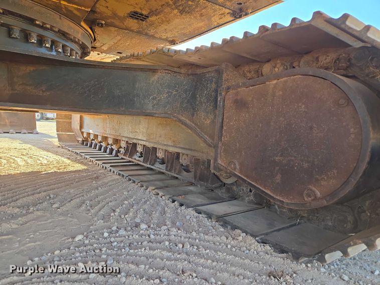 image for item EU3885 2005 Caterpillar 325CL excavator