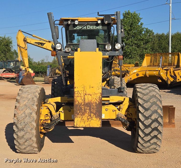 image for item EU3886 2010 John Deere 772GP motor grader