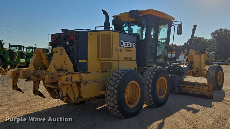 image for item EU3886 2010 John Deere 772GP motor grader