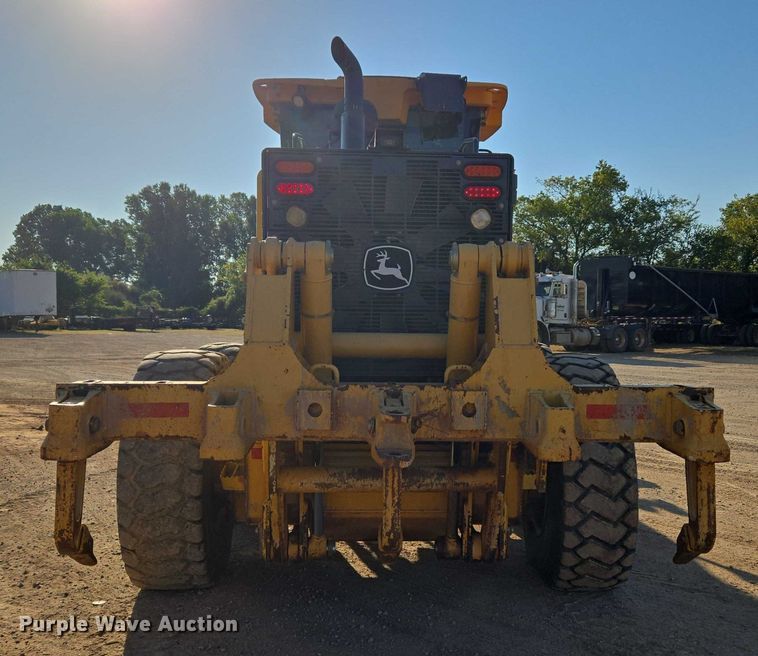 image for item EU3886 2010 John Deere 772GP motor grader