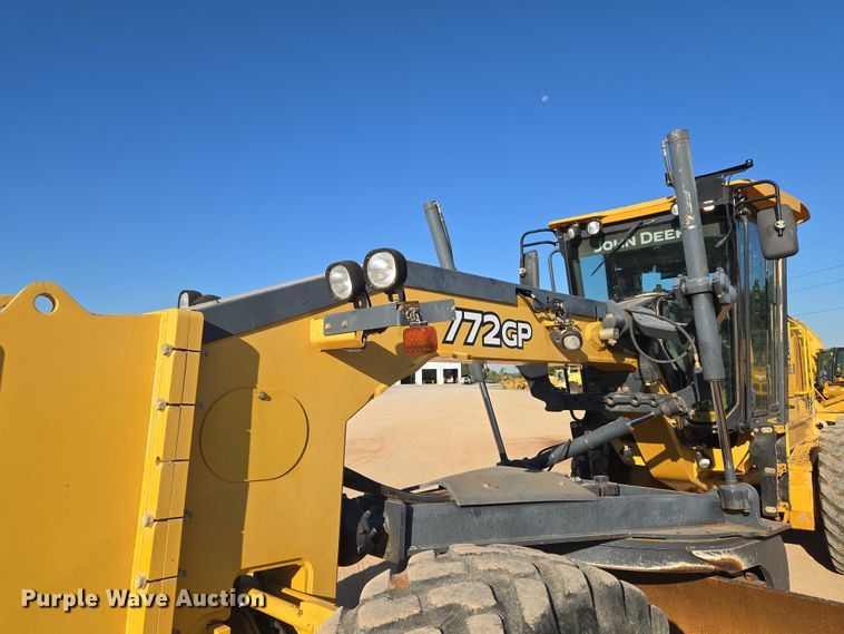 image for item EU3886 2010 John Deere 772GP motor grader