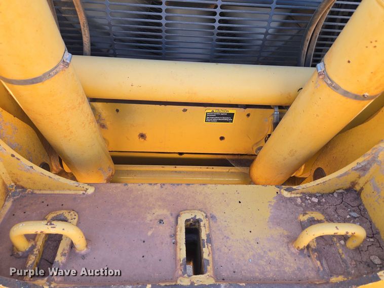 image for item EU3886 2010 John Deere 772GP motor grader