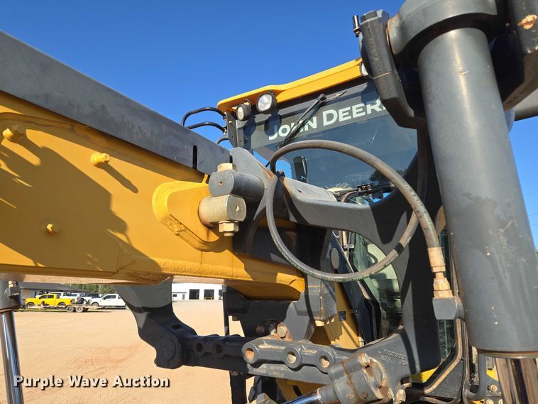 image for item EU3886 2010 John Deere 772GP motor grader