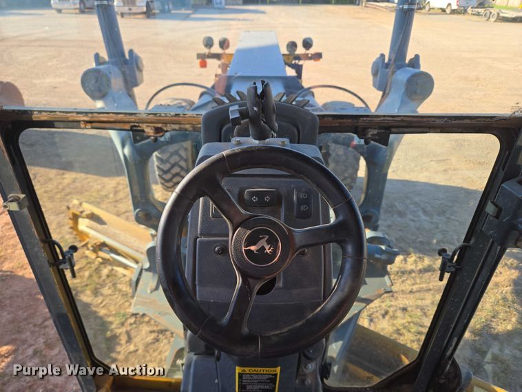 image for item EU3886 2010 John Deere 772GP motor grader