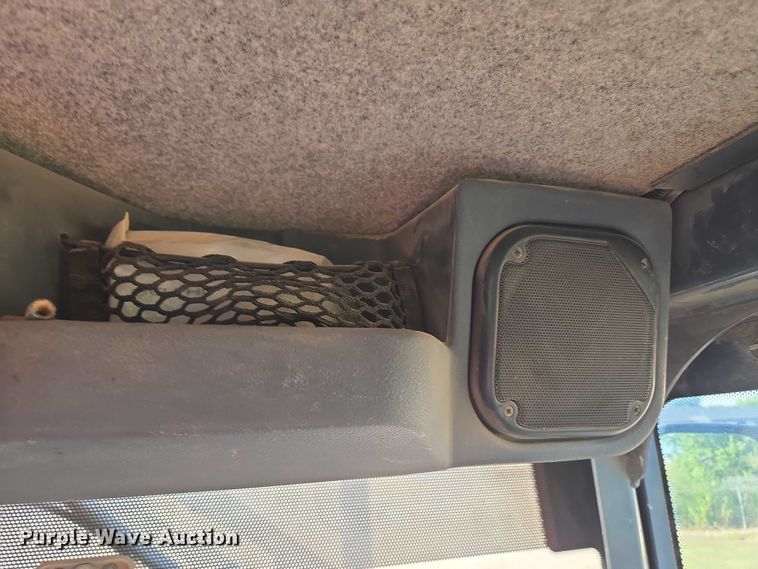 image for item EU3886 2010 John Deere 772GP motor grader