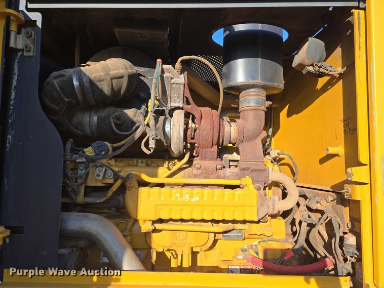 image for item EU3886 2010 John Deere 772GP motor grader