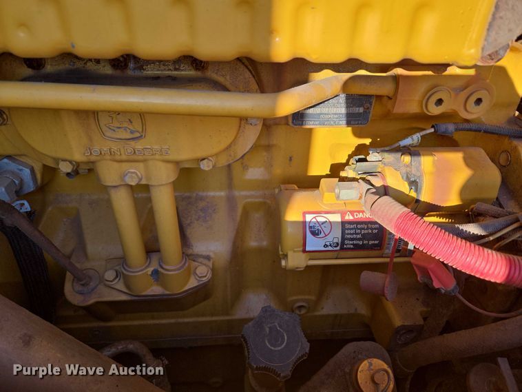 image for item EU3886 2010 John Deere 772GP motor grader