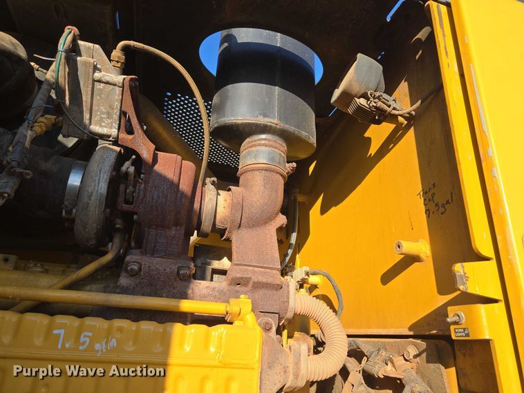 image for item EU3886 2010 John Deere 772GP motor grader