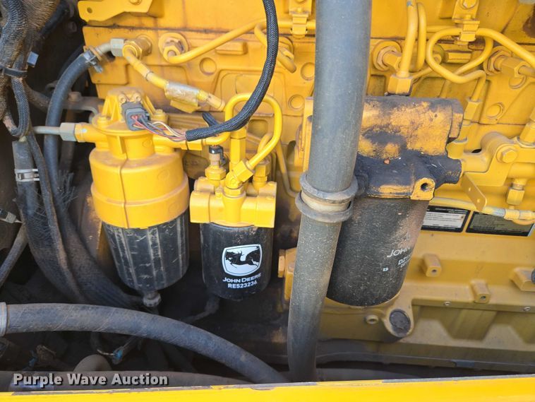 image for item EU3886 2010 John Deere 772GP motor grader