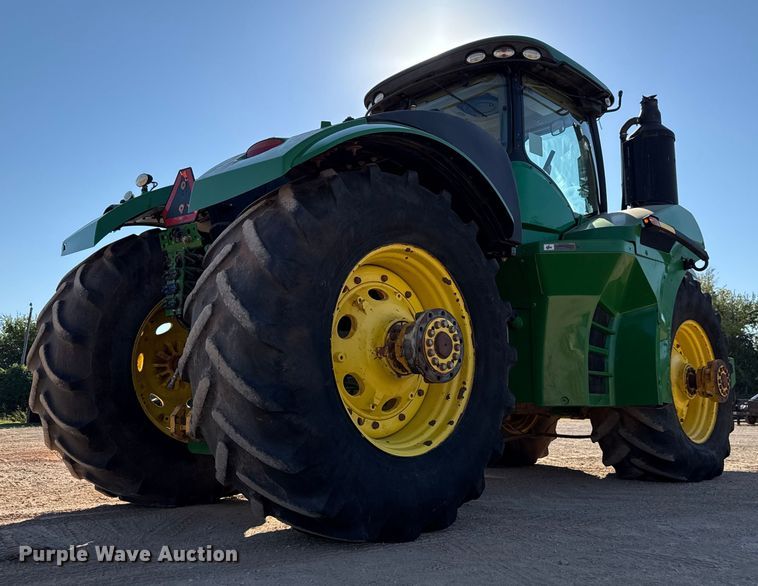 image for item EU3888 2017 John Deere 9570R Scraper Special 4WD tractor