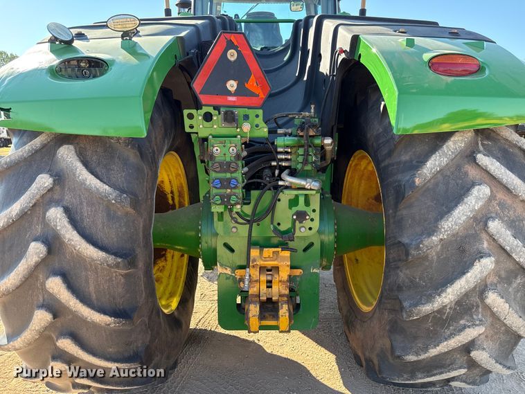 image for item EU3888 2017 John Deere 9570R Scraper Special 4WD tractor