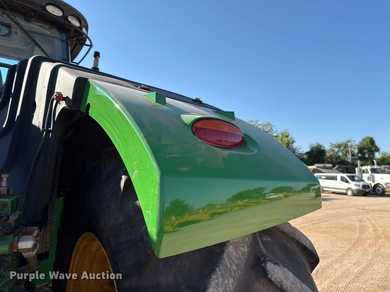 image for item EU3888 2017 John Deere 9570R Scraper Special 4WD tractor