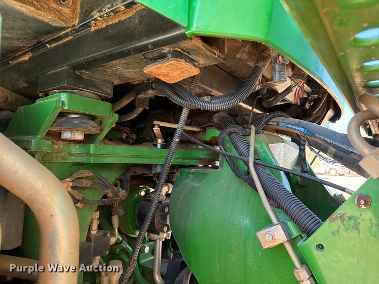 image for item EU3888 2017 John Deere 9570R Scraper Special 4WD tractor