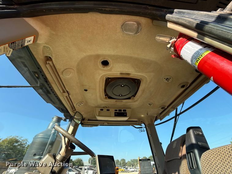 image for item EU3888 2017 John Deere 9570R Scraper Special 4WD tractor