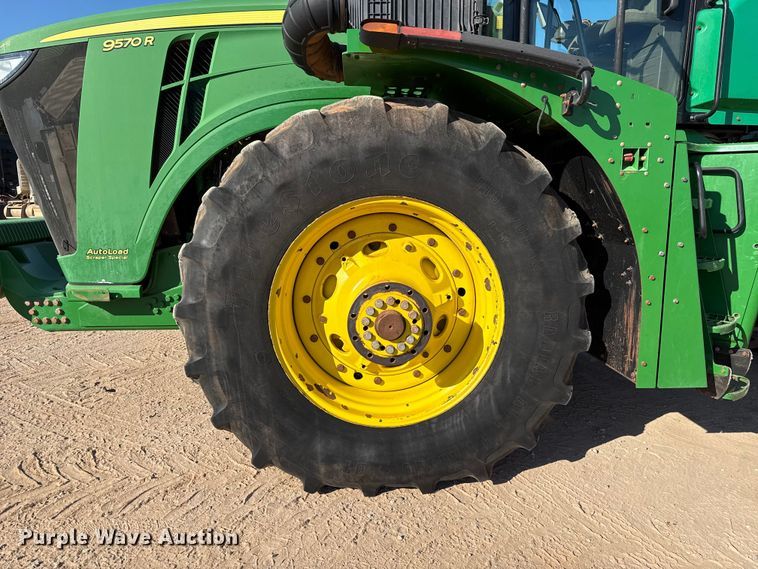 image for item EU3888 2017 John Deere 9570R Scraper Special 4WD tractor