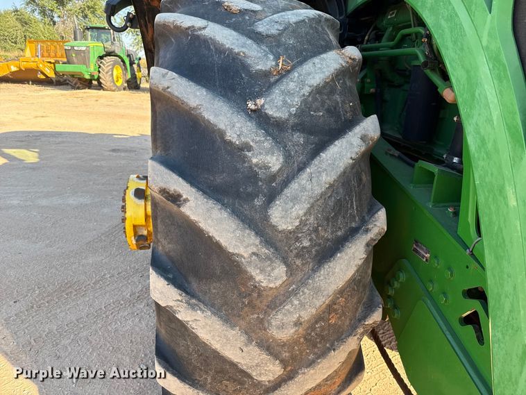 image for item EU3888 2017 John Deere 9570R Scraper Special 4WD tractor
