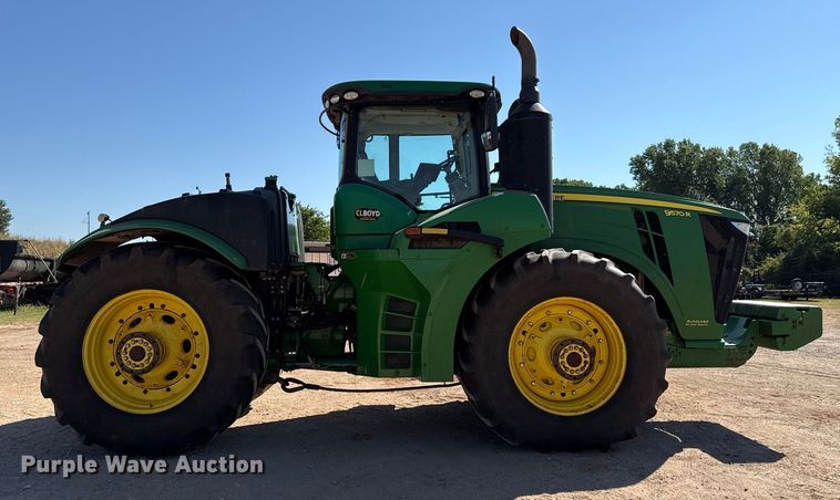 image for item EU3889 2019 John Deere 9570R Scraper Special 4WD tractor
