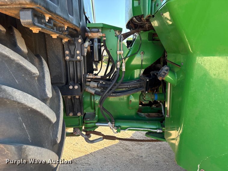 image for item EU3889 2019 John Deere 9570R Scraper Special 4WD tractor