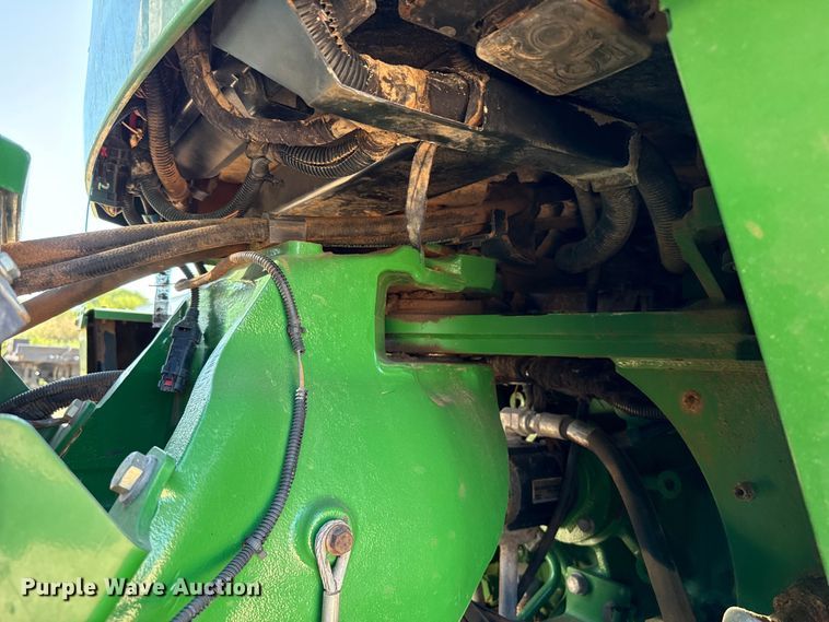 image for item EU3889 2019 John Deere 9570R Scraper Special 4WD tractor