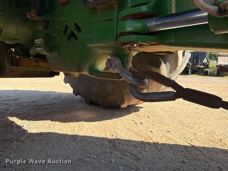 image for item EU3889 2019 John Deere 9570R Scraper Special 4WD tractor