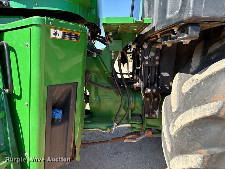 image for item EU3889 2019 John Deere 9570R Scraper Special 4WD tractor