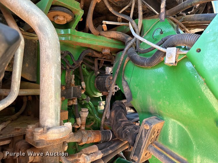 image for item EU3889 2019 John Deere 9570R Scraper Special 4WD tractor