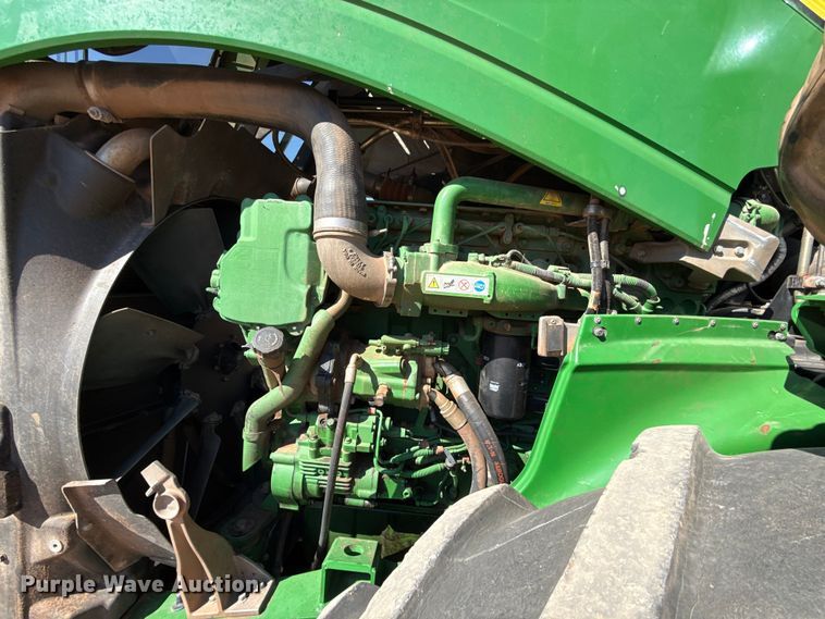 image for item EU3889 2019 John Deere 9570R Scraper Special 4WD tractor