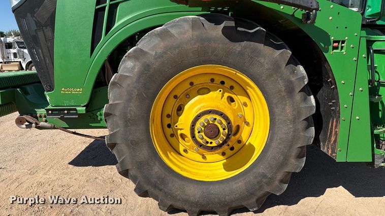 image for item EU3889 2019 John Deere 9570R Scraper Special 4WD tractor