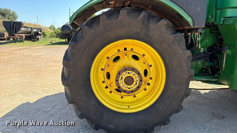 image for item EU3889 2019 John Deere 9570R Scraper Special 4WD tractor