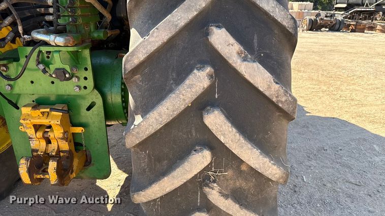 image for item EU3889 2019 John Deere 9570R Scraper Special 4WD tractor
