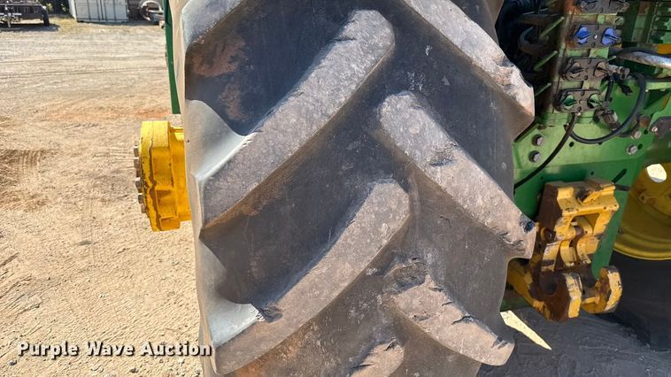 image for item EU3889 2019 John Deere 9570R Scraper Special 4WD tractor