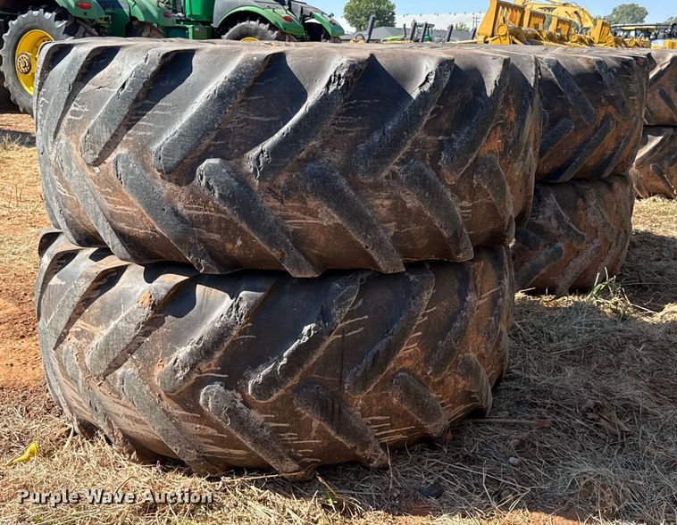 image for item EU3889 2019 John Deere 9570R Scraper Special 4WD tractor