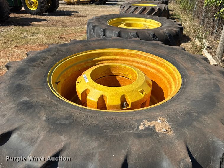 image for item EU3889 2019 John Deere 9570R Scraper Special 4WD tractor