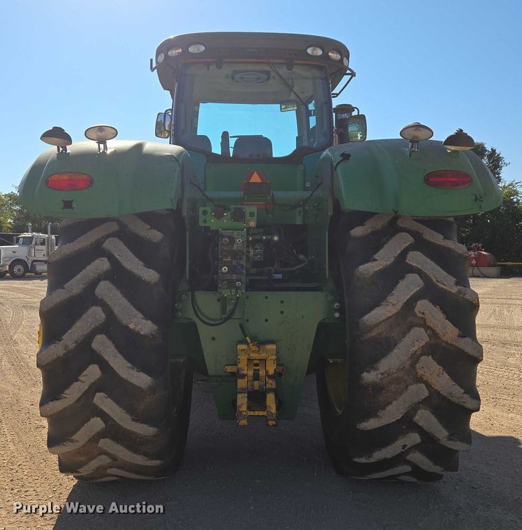 image for item EU3890 2014 John Deere 9560R Scraper Special Scraper Special 4WD tractor