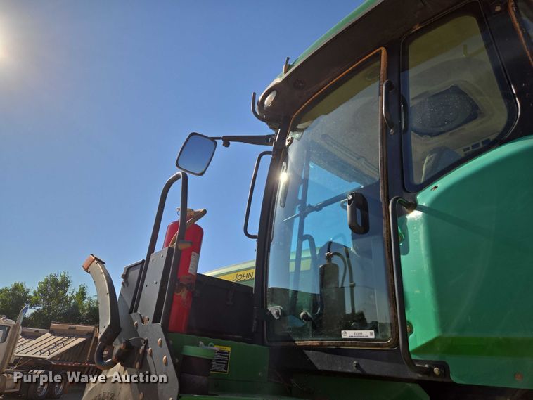 image for item EU3890 2014 John Deere 9560R Scraper Special Scraper Special 4WD tractor