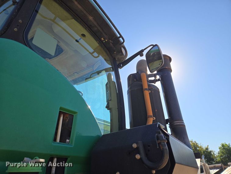 image for item EU3890 2014 John Deere 9560R Scraper Special Scraper Special 4WD tractor