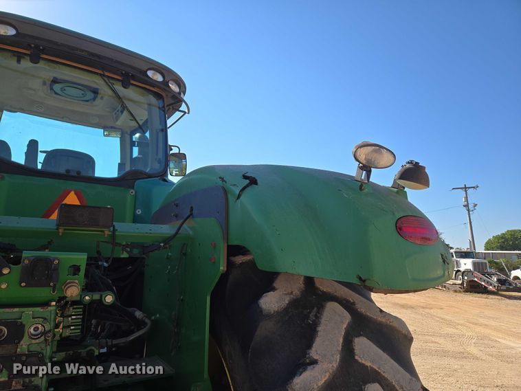image for item EU3890 2014 John Deere 9560R Scraper Special Scraper Special 4WD tractor
