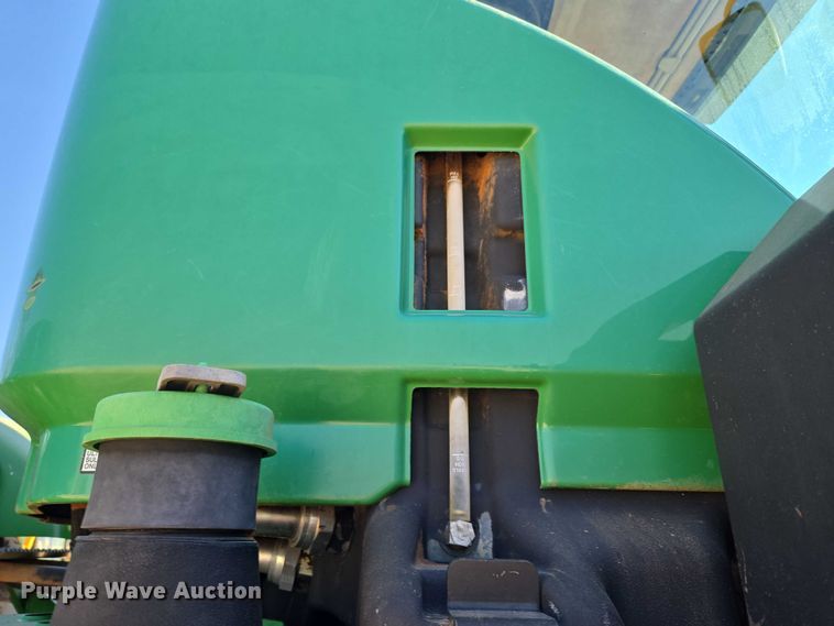 image for item EU3890 2014 John Deere 9560R Scraper Special Scraper Special 4WD tractor