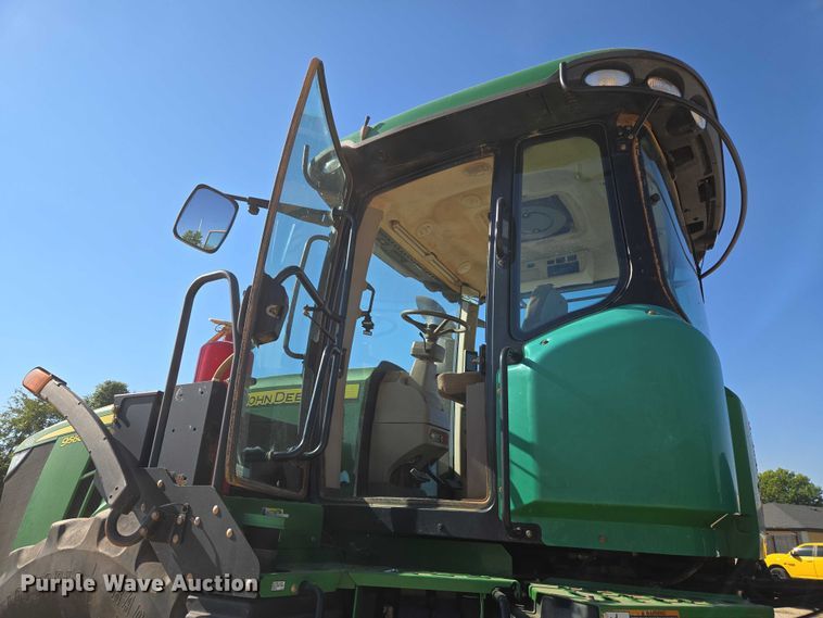 image for item EU3890 2014 John Deere 9560R Scraper Special Scraper Special 4WD tractor