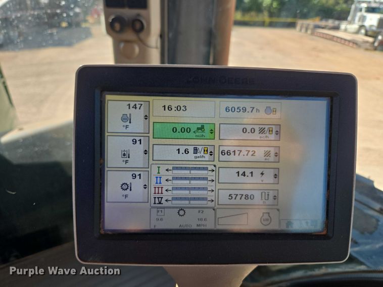 image for item EU3890 2014 John Deere 9560R Scraper Special Scraper Special 4WD tractor