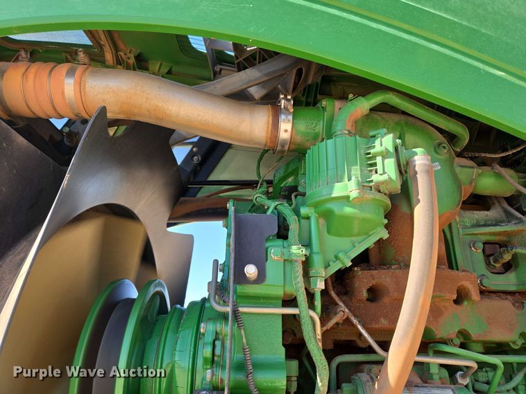 image for item EU3890 2014 John Deere 9560R Scraper Special Scraper Special 4WD tractor