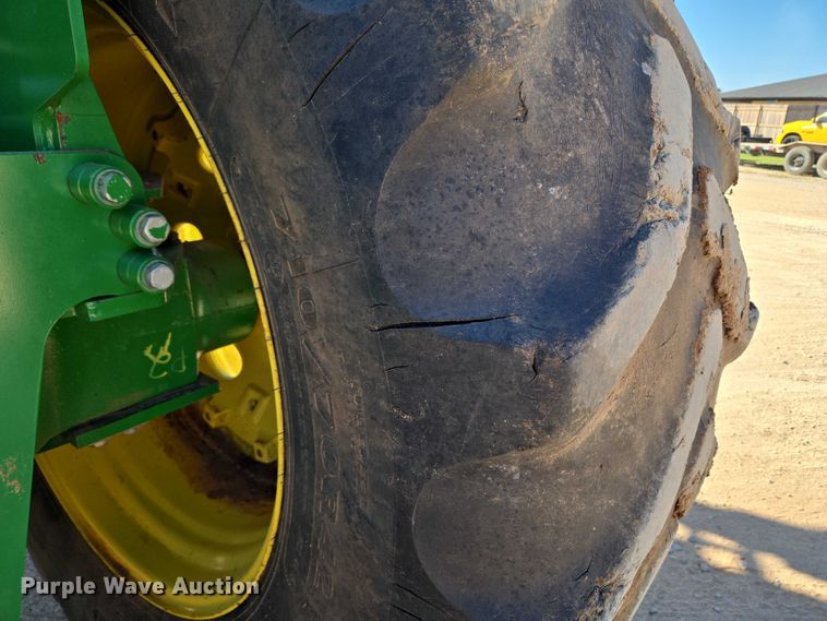 image for item EU3890 2014 John Deere 9560R Scraper Special Scraper Special 4WD tractor