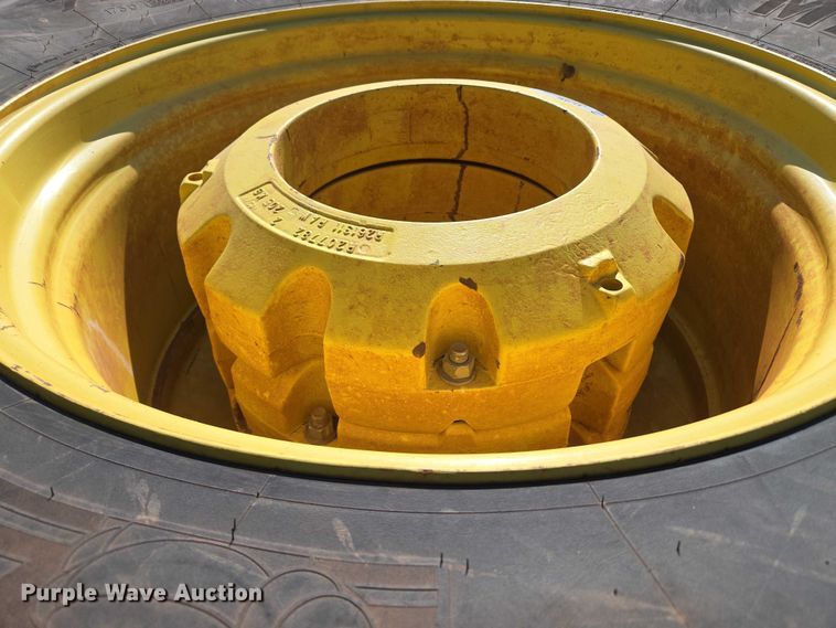 image for item EU3890 2014 John Deere 9560R Scraper Special Scraper Special 4WD tractor